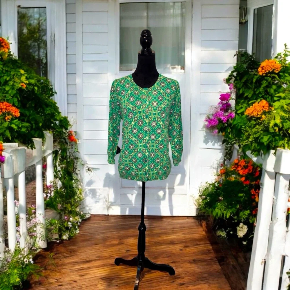 Talbots Sweater - Picture 1 of 7